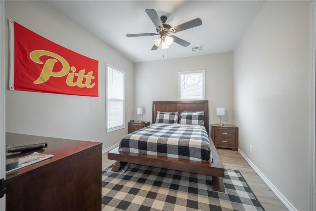 1107 E Maple Street — photo 10