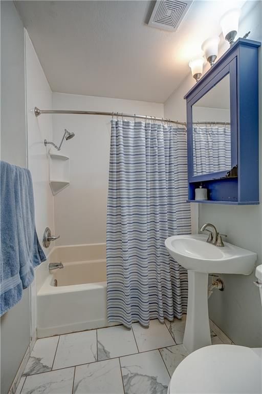 7616 Windsor Street — photo 17