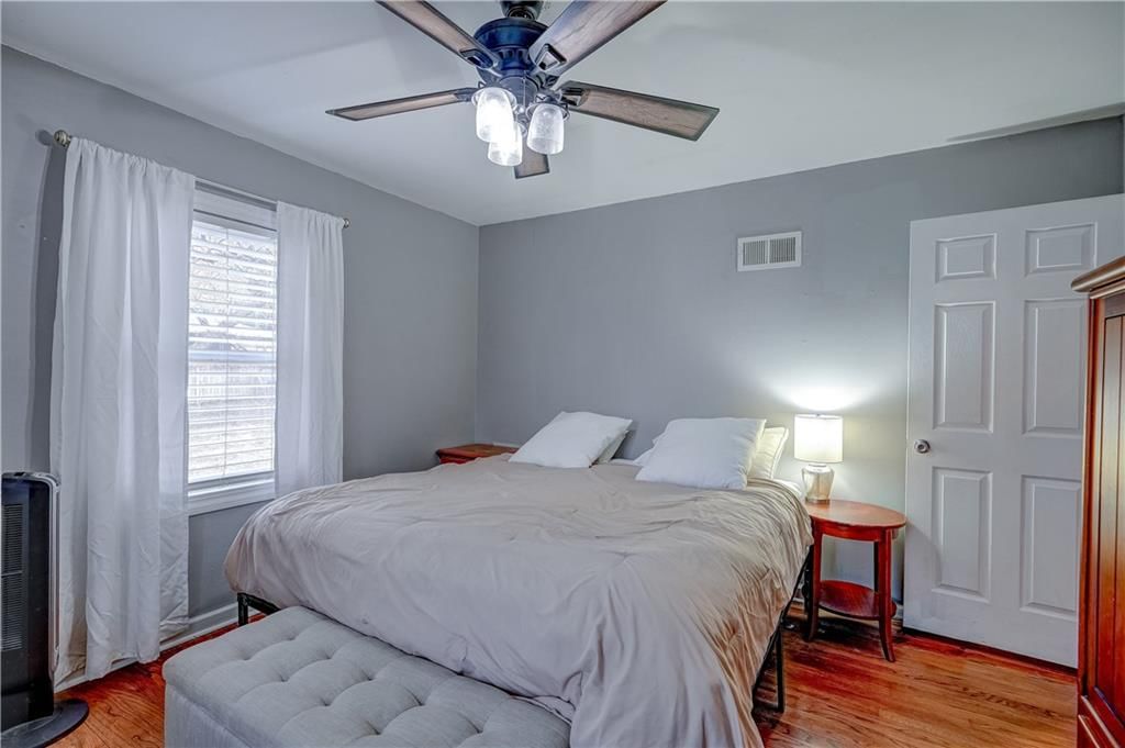7616 Windsor Street — photo 25