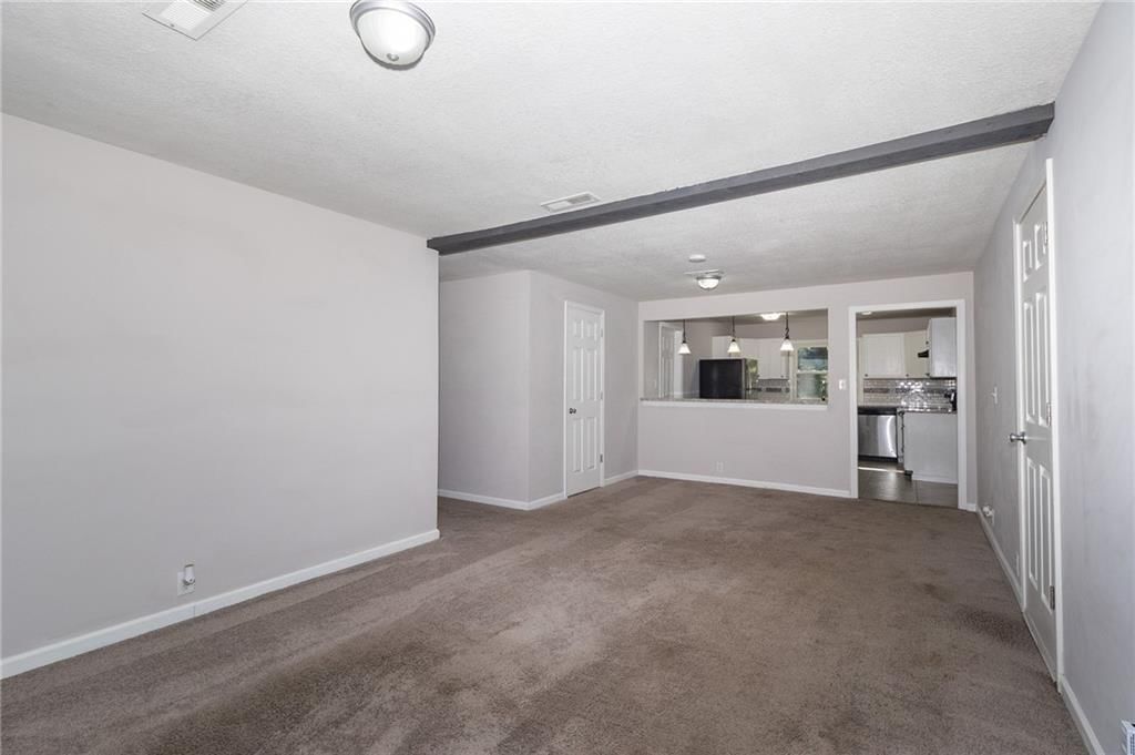 6012 N Flora Avenue — photo 5