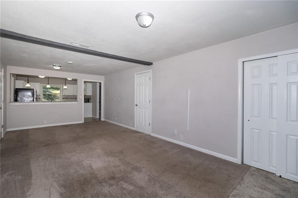 6012 N Flora Avenue — photo 6