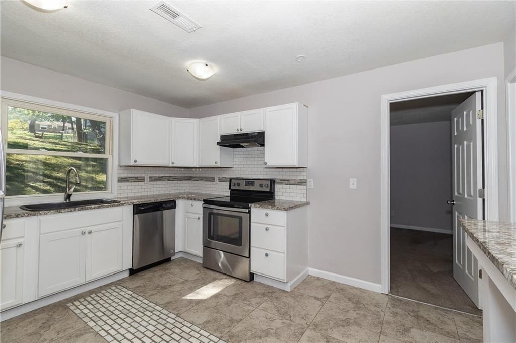6012 N Flora Avenue — photo 10
