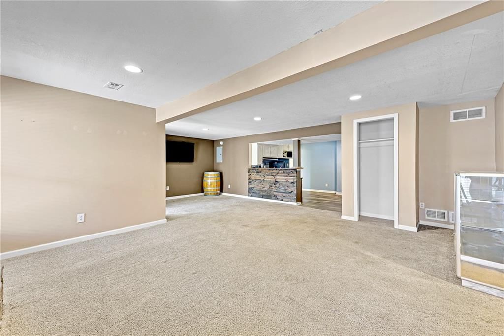 7715 N Stoddard Avenue — photo 24