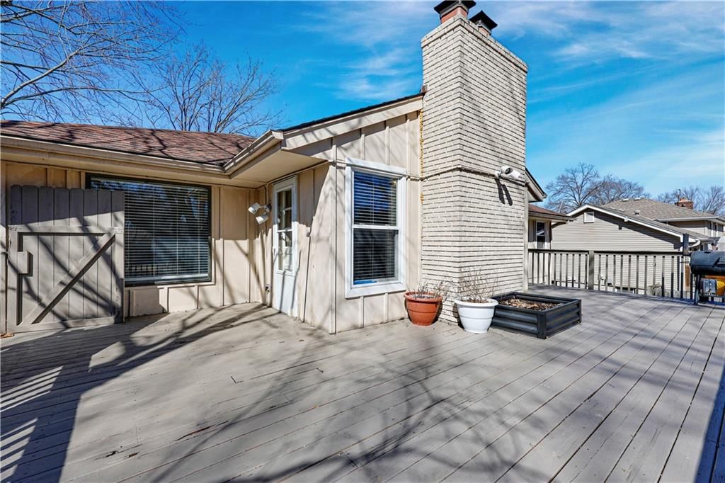 7715 N Stoddard Avenue — photo 28