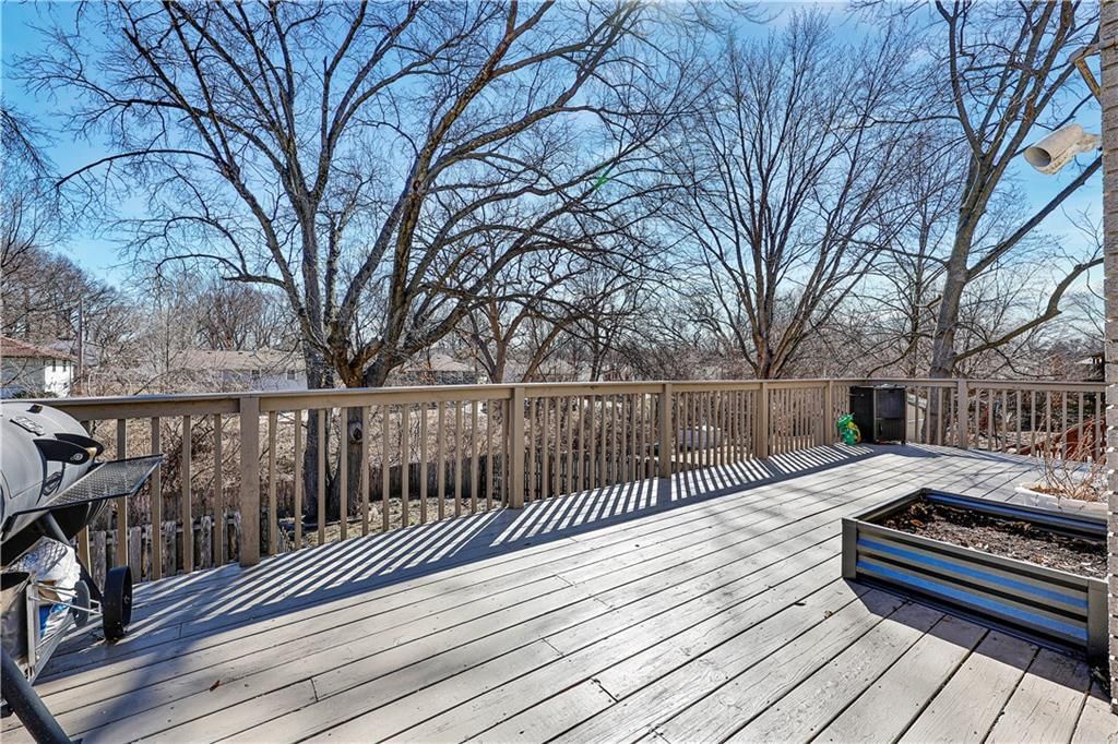 7715 N Stoddard Avenue — photo 29