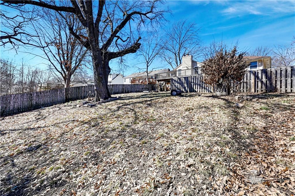 7715 N Stoddard Avenue — photo 32