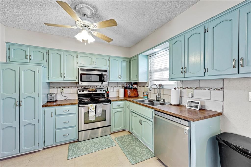 7715 N Stoddard Avenue — photo 7