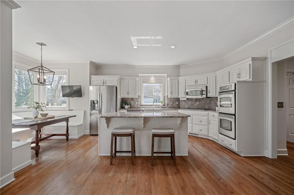 5240 W 129th Terrace — photo 11