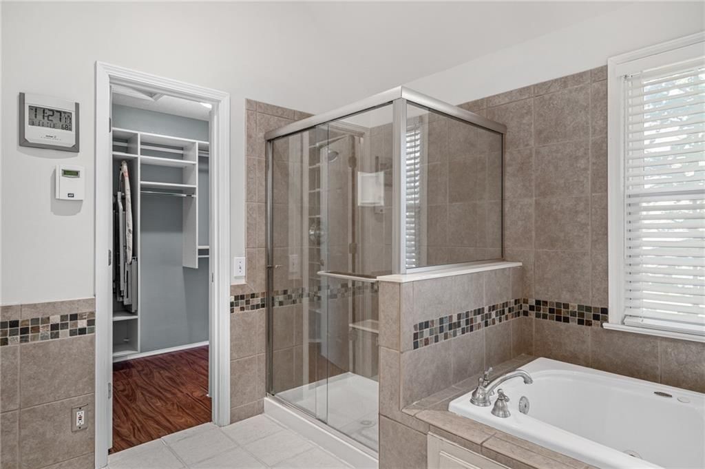 5240 W 129th Terrace — photo 21