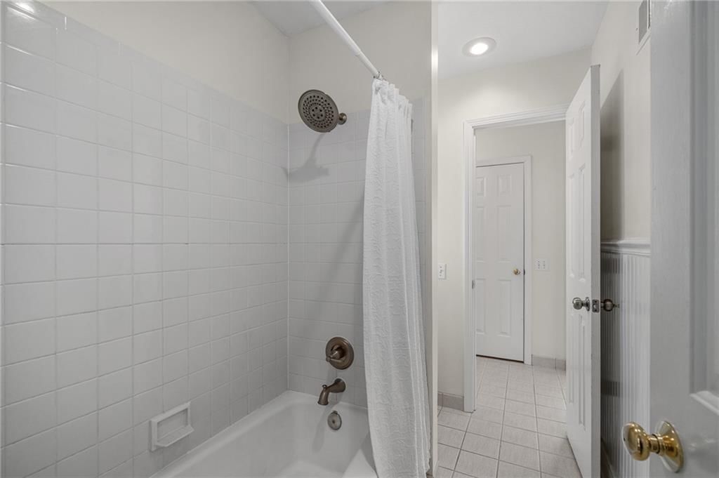 5240 W 129th Terrace — photo 26