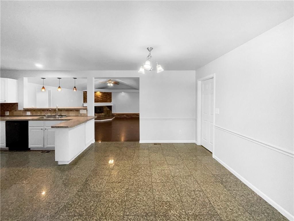 9018 E 74th Terrace — photo 14