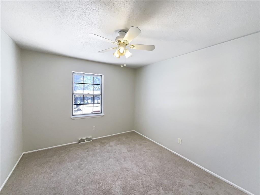 8820 Park Street — photo 17