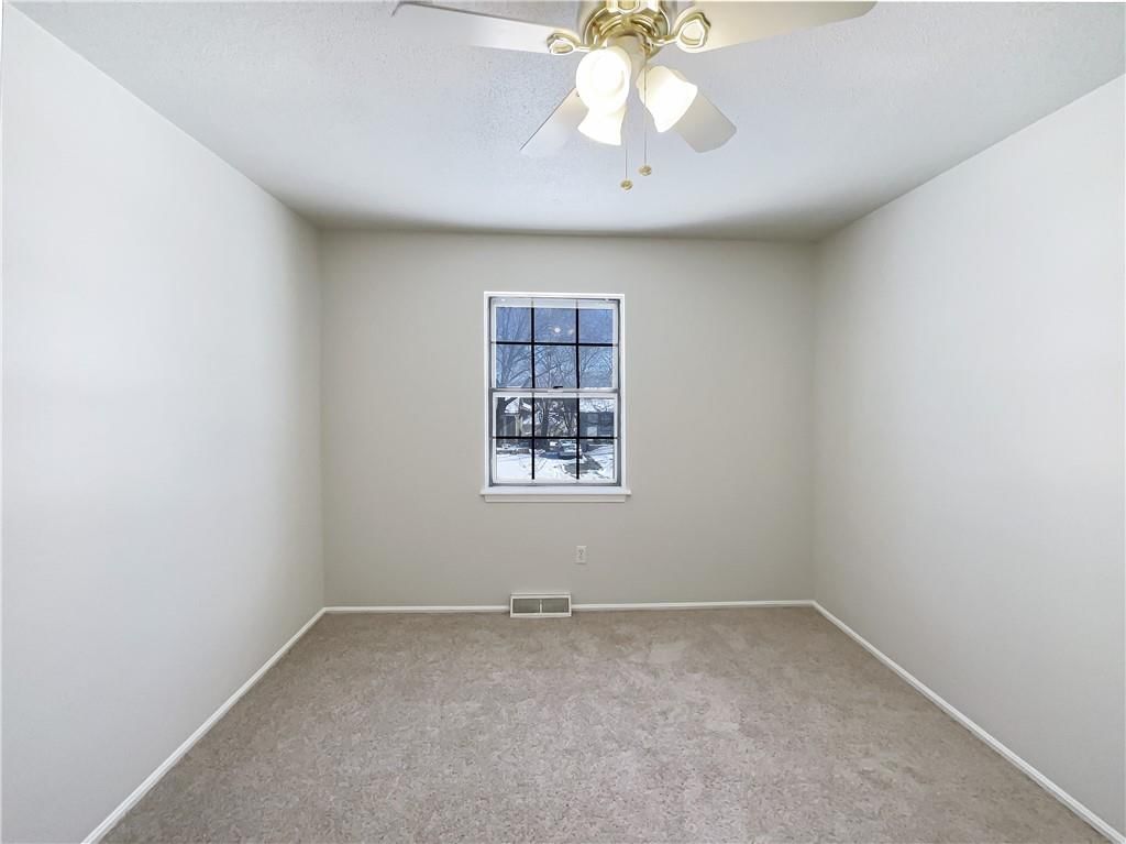 8820 Park Street — photo 18