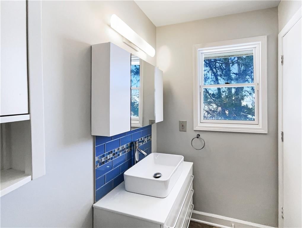 8820 Park Street — photo 23