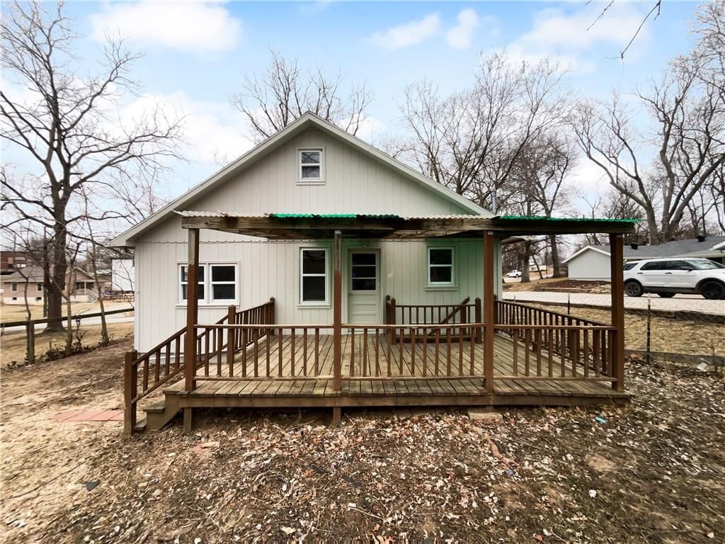 8437 Greeley Ave Avenue — photo 8