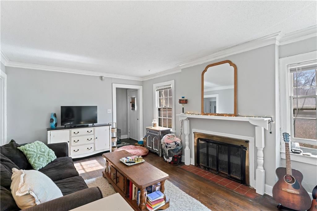 400 E MEYER Boulevard — photo 18