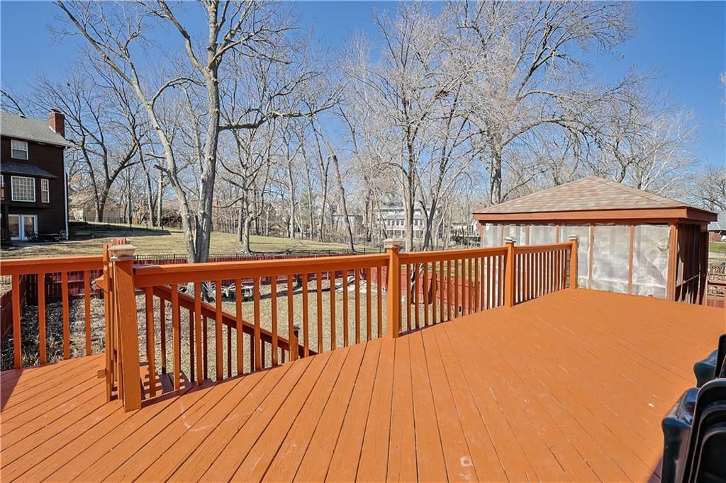 614 Tanglewood Drive — photo 5