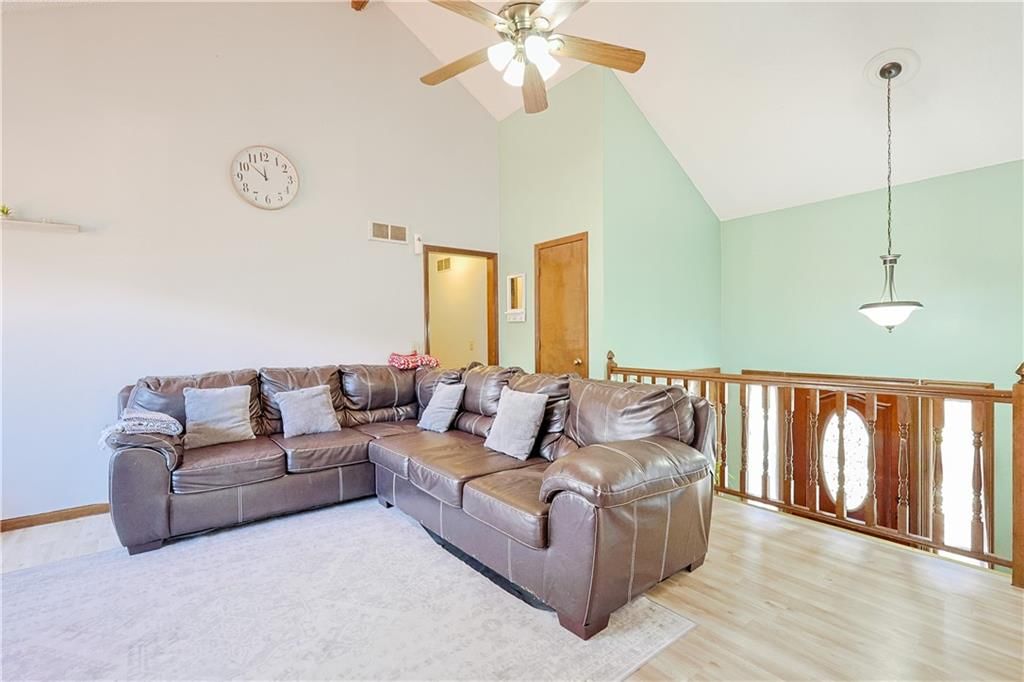 614 Tanglewood Drive — photo 9