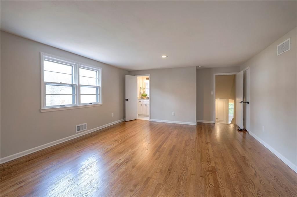 6400 W 102 Street — photo 26