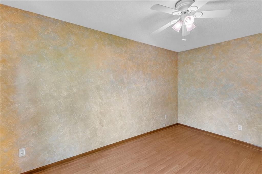 162 E Nelson Circle — photo 30