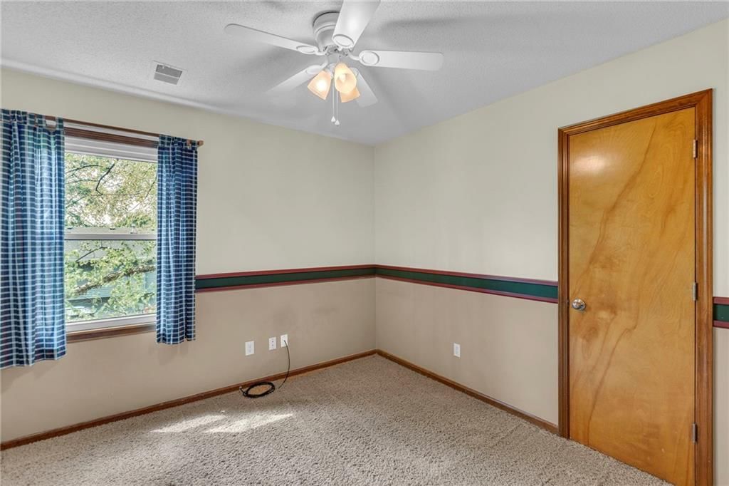 162 E Nelson Circle — photo 31