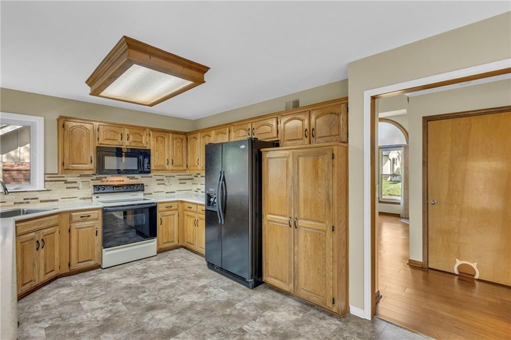 162 E Nelson Circle — photo 10