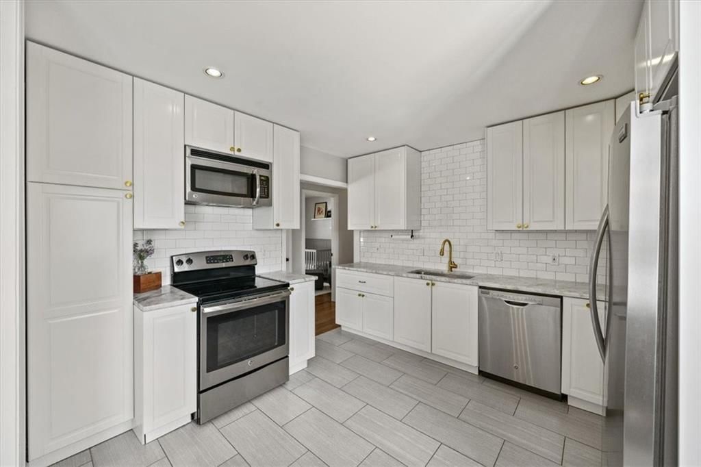 10605 W 89th Terrace — photo 9