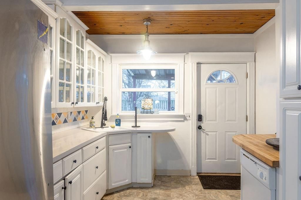 2610 Campbell Street — photo 10