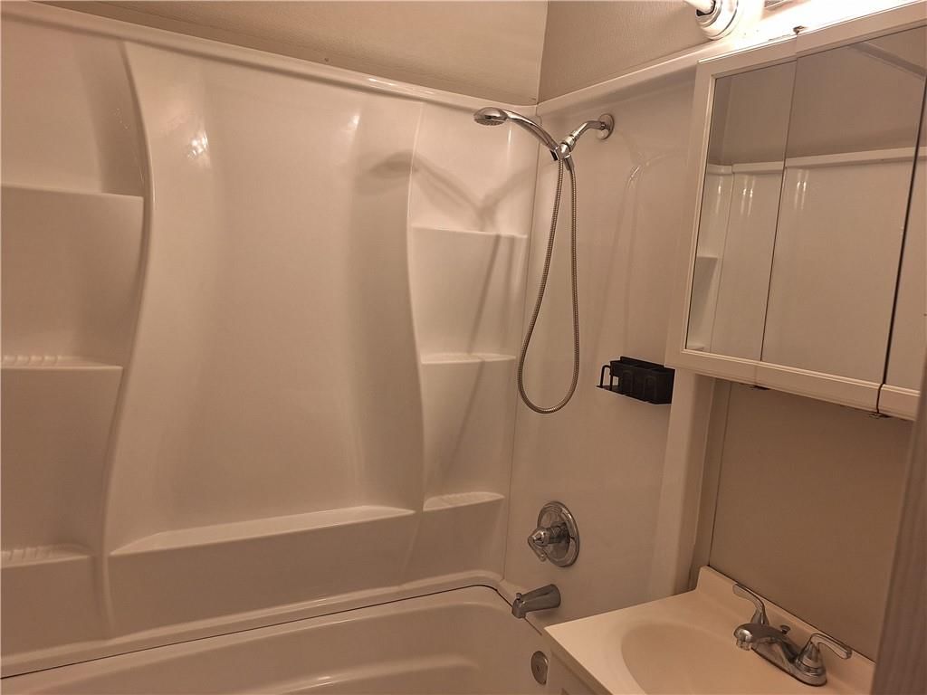1001 NE 44th Terrace — photo 12