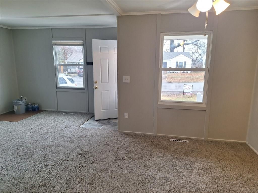 1001 NE 44th Terrace — photo 7