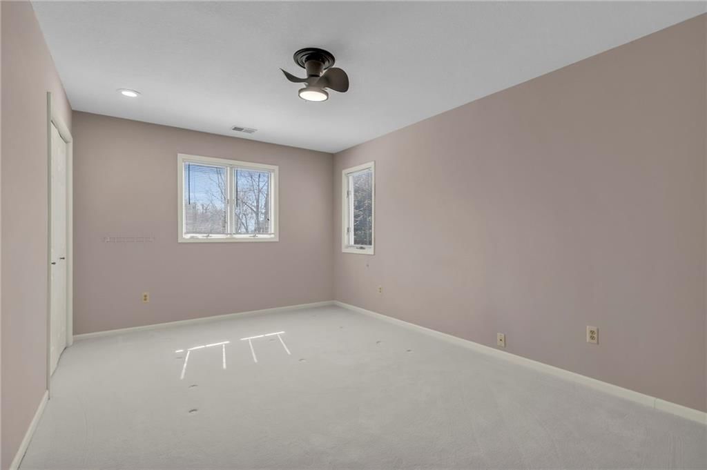 6715 W 194th Street — photo 37