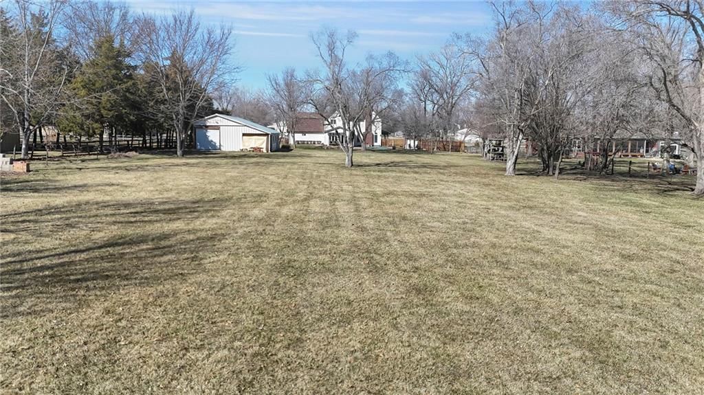 6715 W 194th Street — photo 77