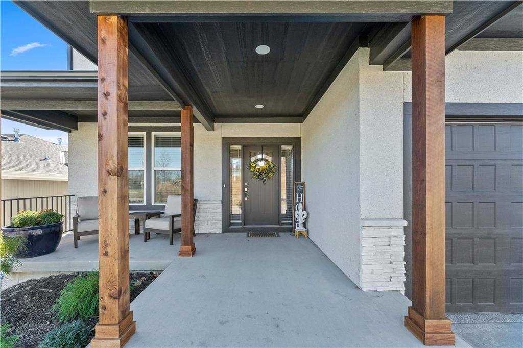 22393 W 87th Terrace — photo 4