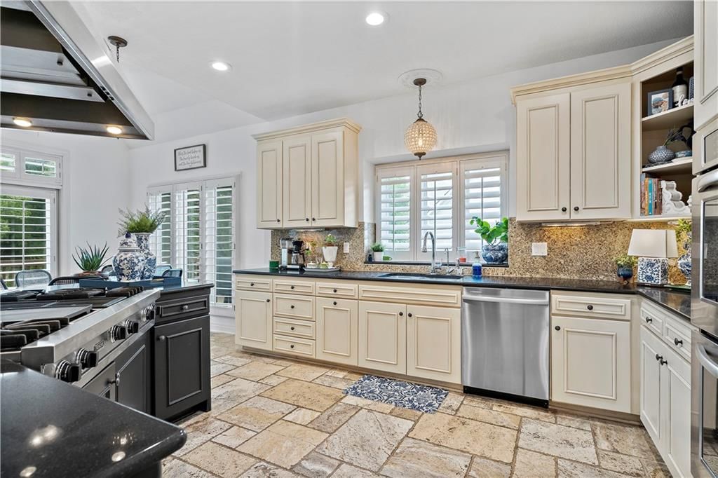 13002 Beverly Street — photo 24