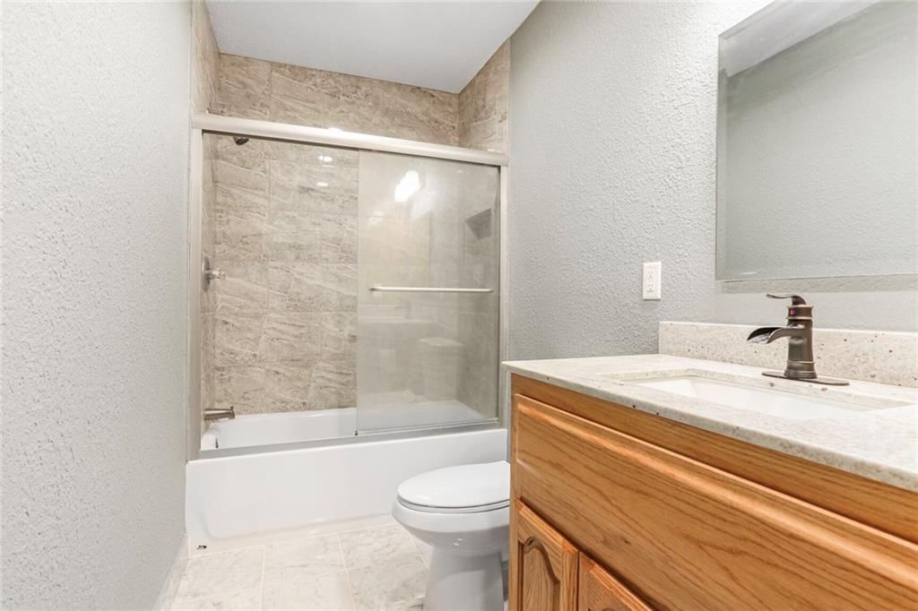 10305 W 67th Street — photo 16