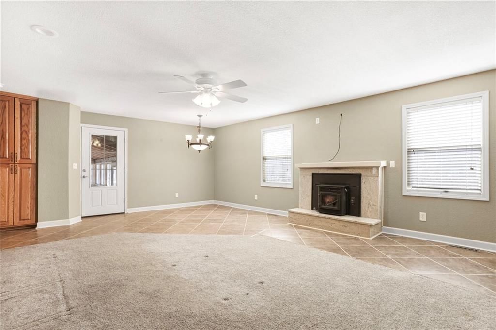 10305 W 67th Street — photo 5