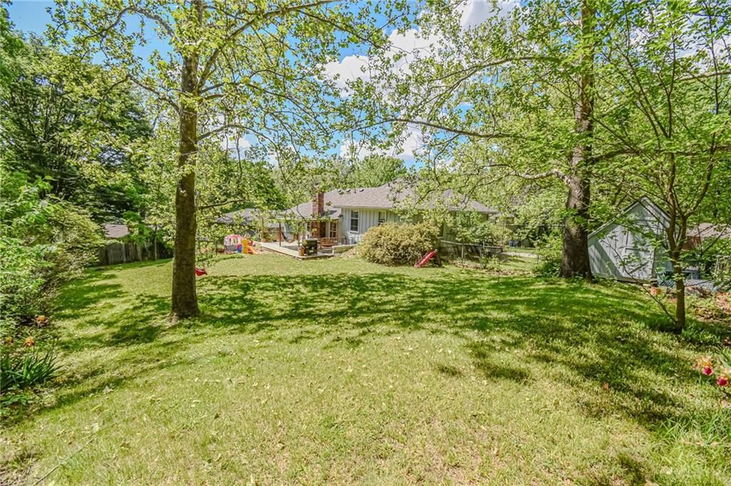 1485 Hemlock Drive — photo 4