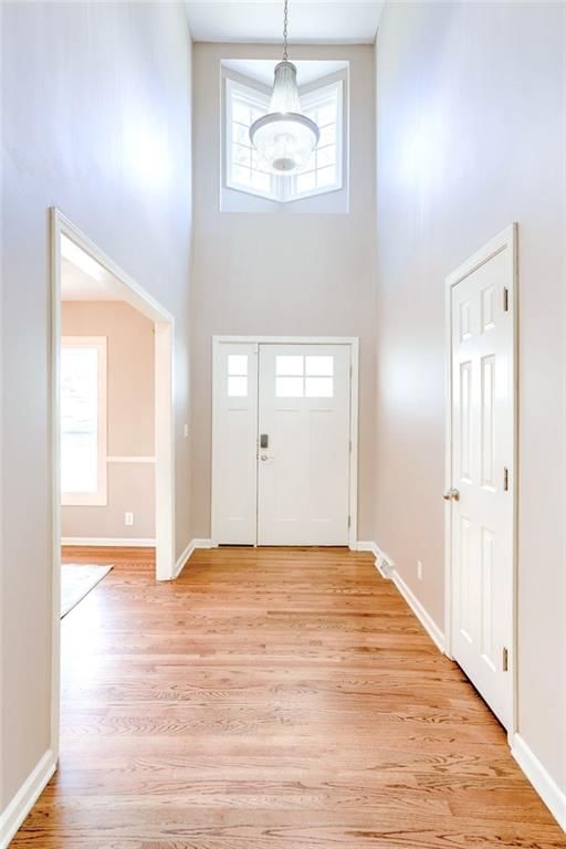 7000 Albervan Street — photo 2