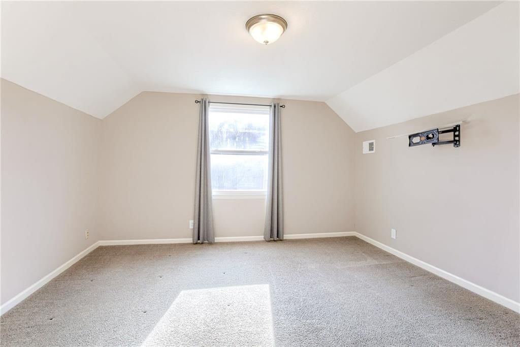 7000 Albervan Street — photo 17