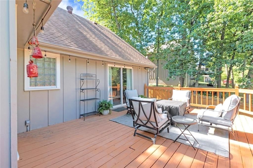 7000 Albervan Street — photo 24