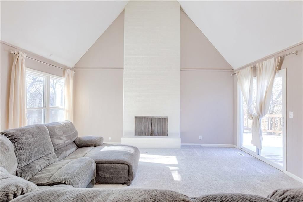 7000 Albervan Street — photo 4