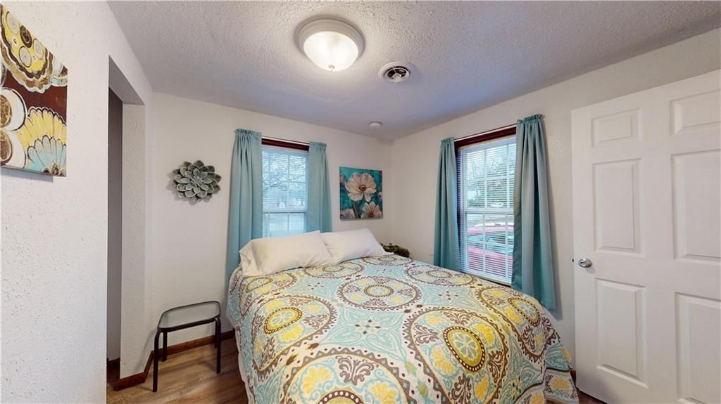 1403 N Main Street — photo 22