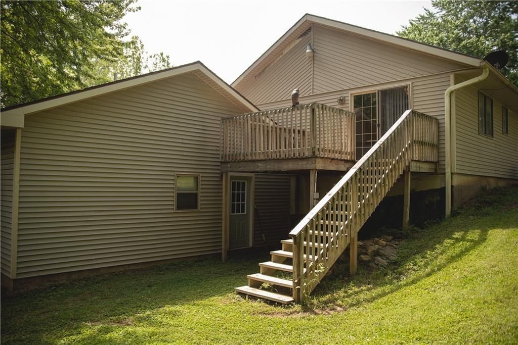 103 E Atchison Street — photo 3