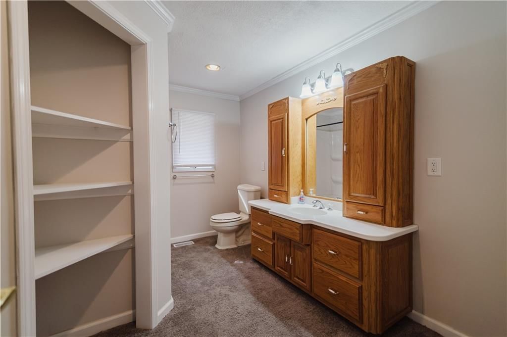 103 E Atchison Street — photo 25