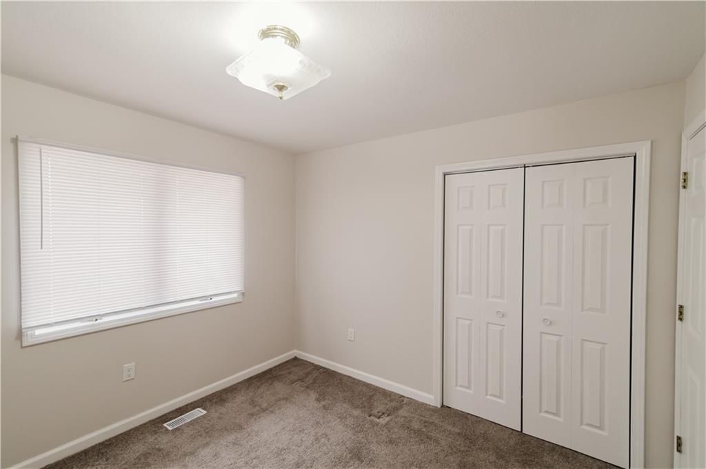 103 E Atchison Street — photo 41