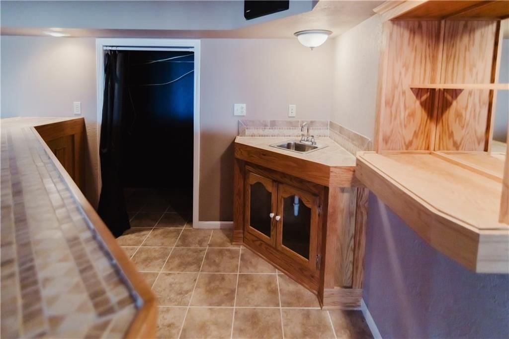 103 E Atchison Street — photo 56