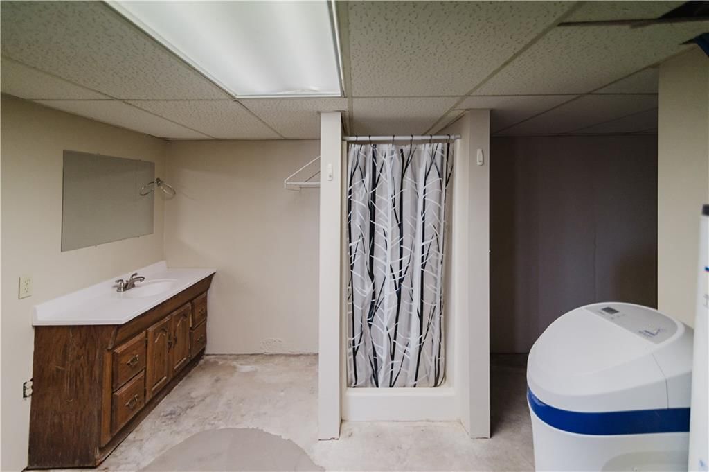 103 E Atchison Street — photo 63
