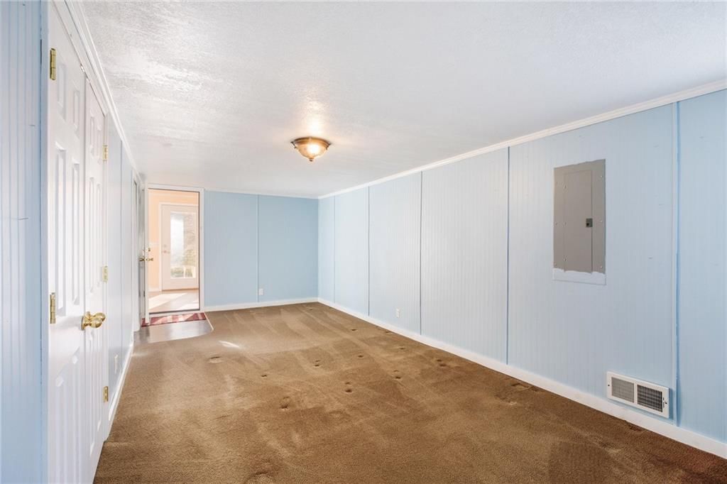 323 Woods Avenue — photo 15