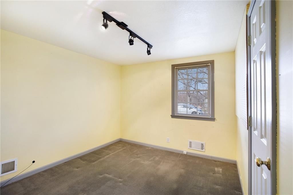 323 Woods Avenue — photo 21