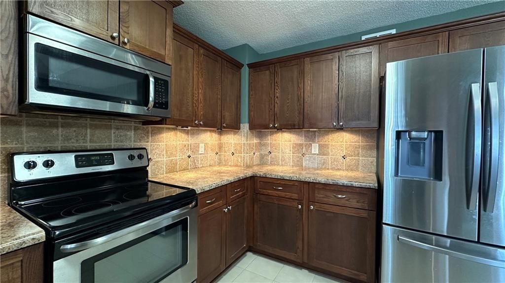 608 W Wea Street — photo 11